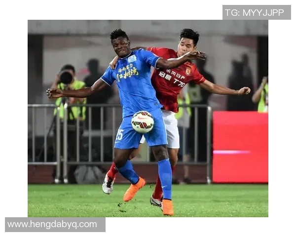 独特视角解析广州羽毛球队节奏与欧冠足球的对比分析