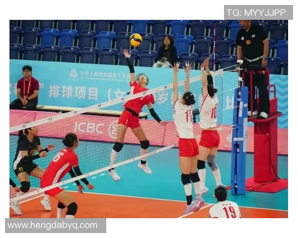 实时新闻上海排球队的团队协作之道揭秘排球背后的默契与拼搏精神 实时新闻上海排球队的团队协作之道揭秘排球背后的默契与拼搏精神